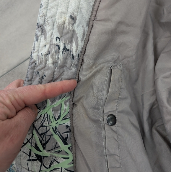 Vintage Women's Grey Tiger All over Print Winter Coat Size Large Y2K - Picture 12 of 14